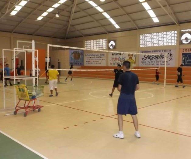 Torneo de Voleibol Mixto en marcha en el auditorio