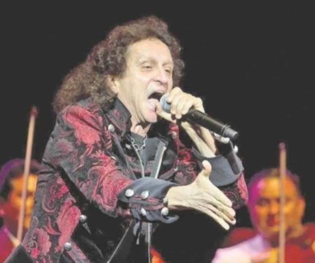 Rinden homenaje sorpresa a El Tri en Cuernavaca