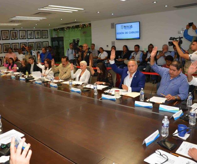 Está Maki facultada para proponer nuevo tesorero