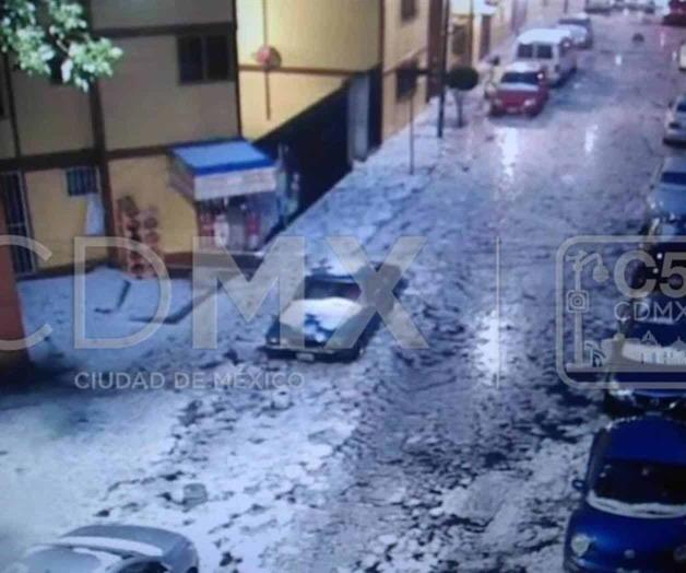Dejan lluvia y granizada inundaciones en CDMX Dejan lluvia y granizada inundaciones en CDMX