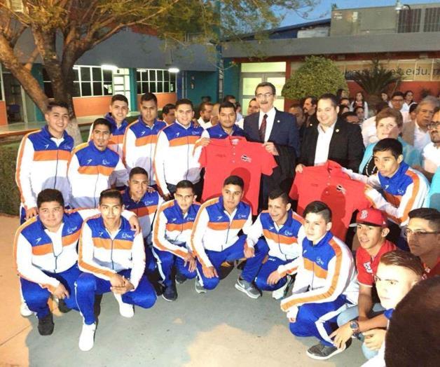 Búfalos afina detalles de cara al Regional