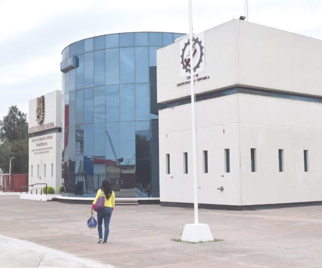 Abre IPN matrícula a prepa y profesional