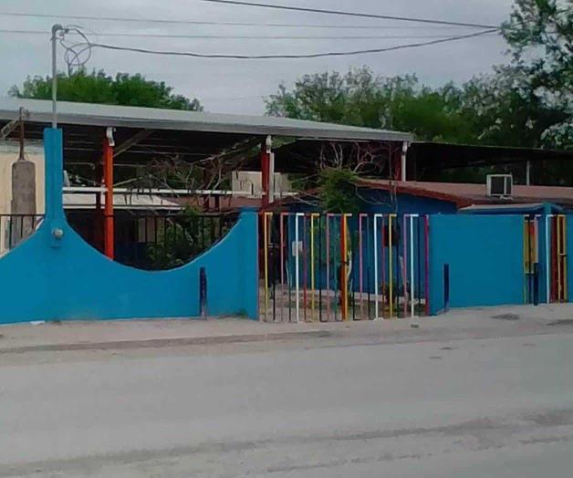 Conflicto en escuela de la Villa por portón