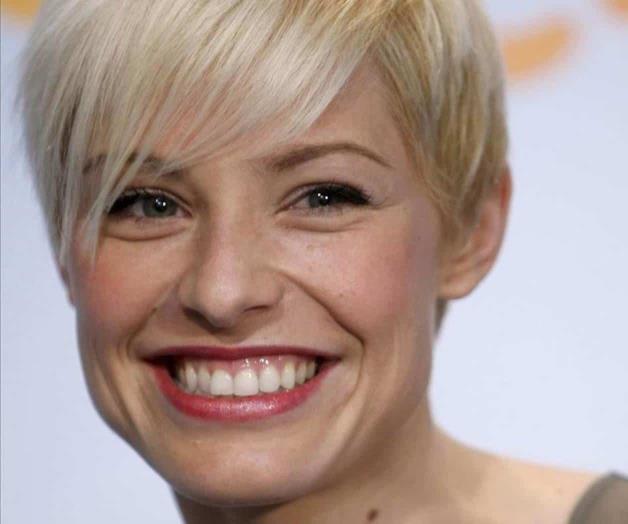 Pide perdón la cantante Soraya por impetuoso mensaje tras muerte de Gabriel