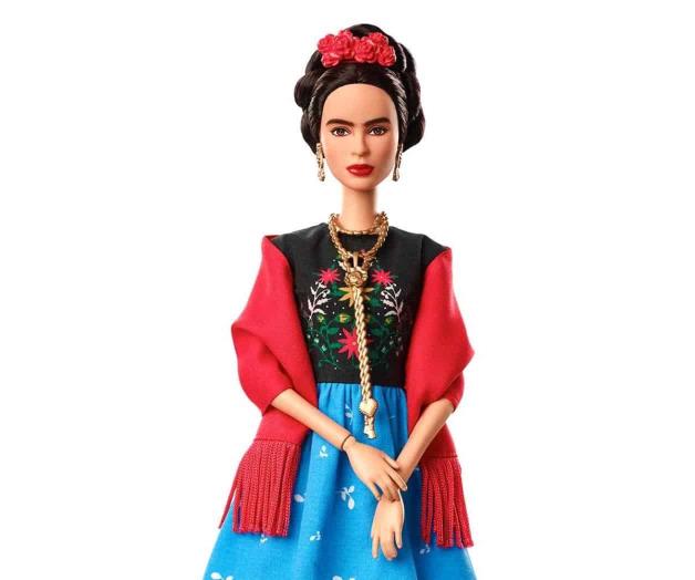Frida Kahlo y otras mujeres icónicas inspiran ‘Sheroes’, una colección de Barbie