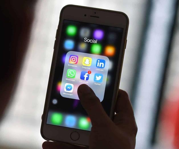 ¿Para qué necesita la linterna de mi celular acceder a mis contactos? ¿Para qué necesita la linterna de mi celular acceder a mis contactos?