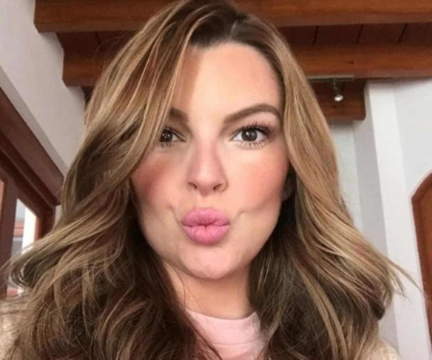 Marjorie de Sousa se muestra al natural