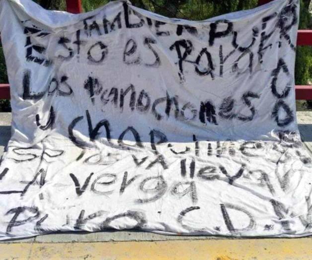 Colocan narcomanta en Juárez, NL