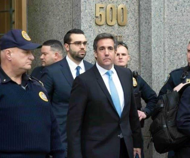 Abogado de Donald Trump retira demandas por difamación