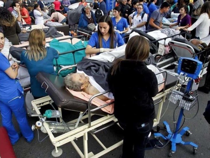 Mueren 3 personas tras explosión de clínica en Chile Mueren 3 personas tras explosión de clínica en Chile