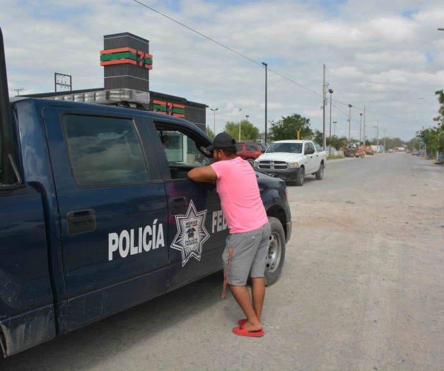 Atrapa a robacarros, el 911 no lo atiende… y lo deja ir Atrapa a robacarros, el 911 no lo atiende… y lo deja ir