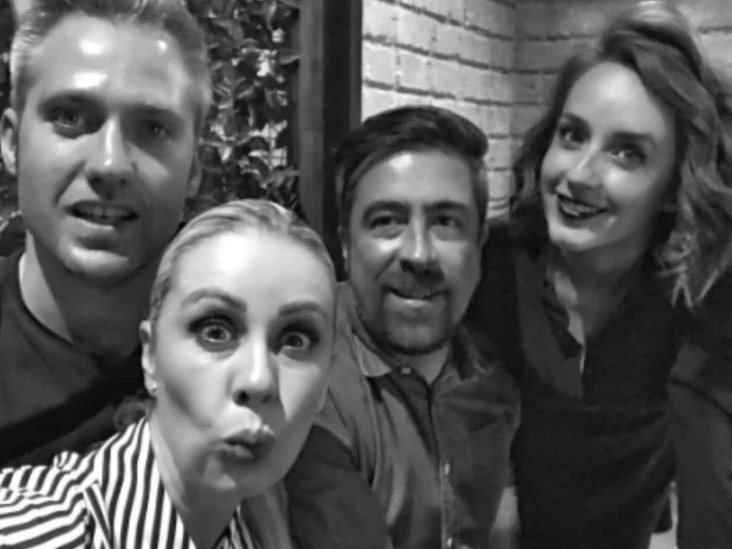 Atala Sarmiento se relaja junto a Jimena Pérez La Choco Atala Sarmiento se relaja junto a Jimena Pérez La Choco
