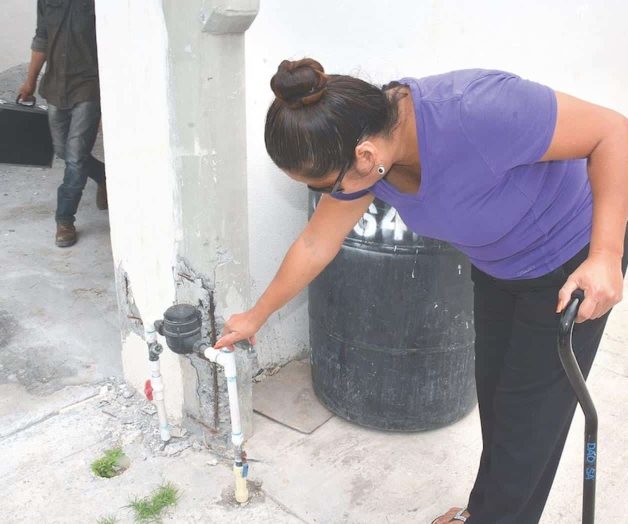 Otra colonia sin agua, otra ‘bomba’. Les racionan líquido en Fraccionamiento Las Ceibas