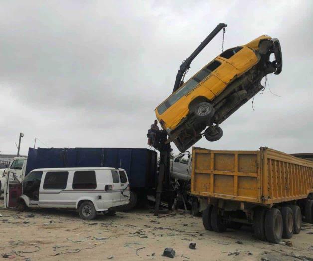 Destruyen 800 autos: eran focos de infección Destruyen 800 autos: eran focos de infección