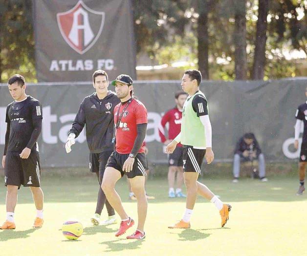 Atlas va por cinco refuerzos