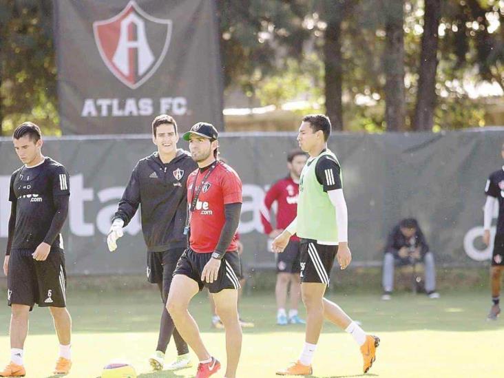 Atlas va por cinco refuerzos Atlas va por cinco refuerzos