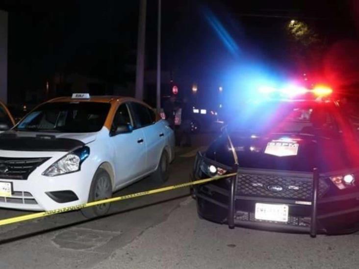 Detienen a 3 asaltantes en Monterrey Detienen a 3 asaltantes en Monterrey