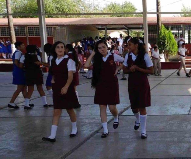 Urgen 4 aulas a telesecundarias