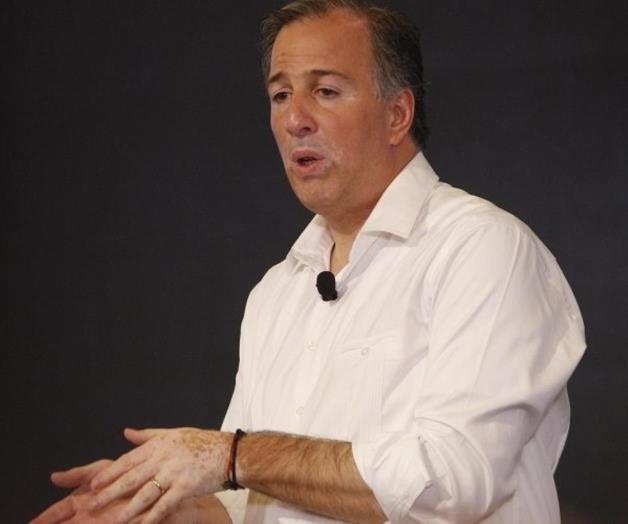 Meade critica el tuit de  Donald Trump, por medio de un video