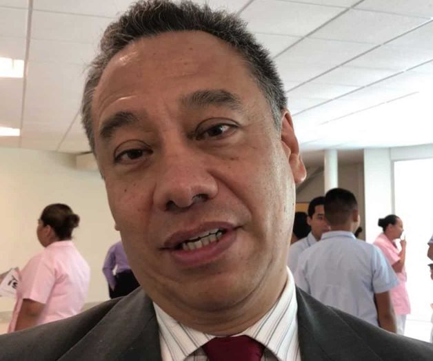 Van a escuelas a ‘disipar el humo’