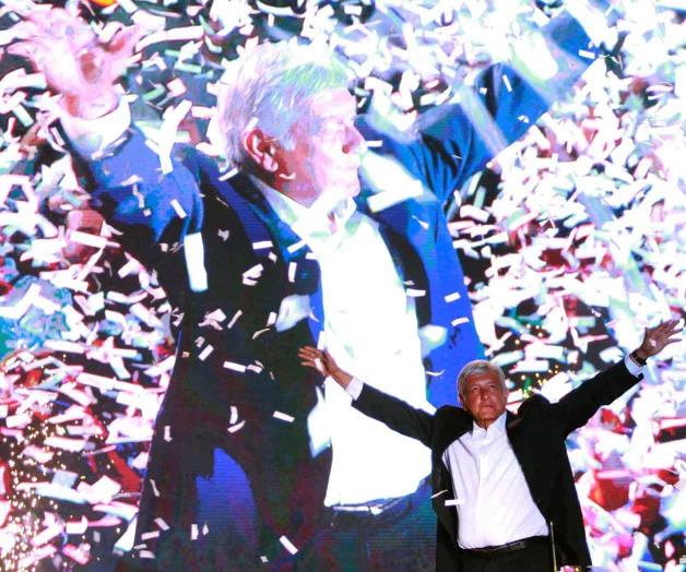 Impresionante cierre de campaña de AMLO; abarrotan simpatizantes el Estadio Azteca