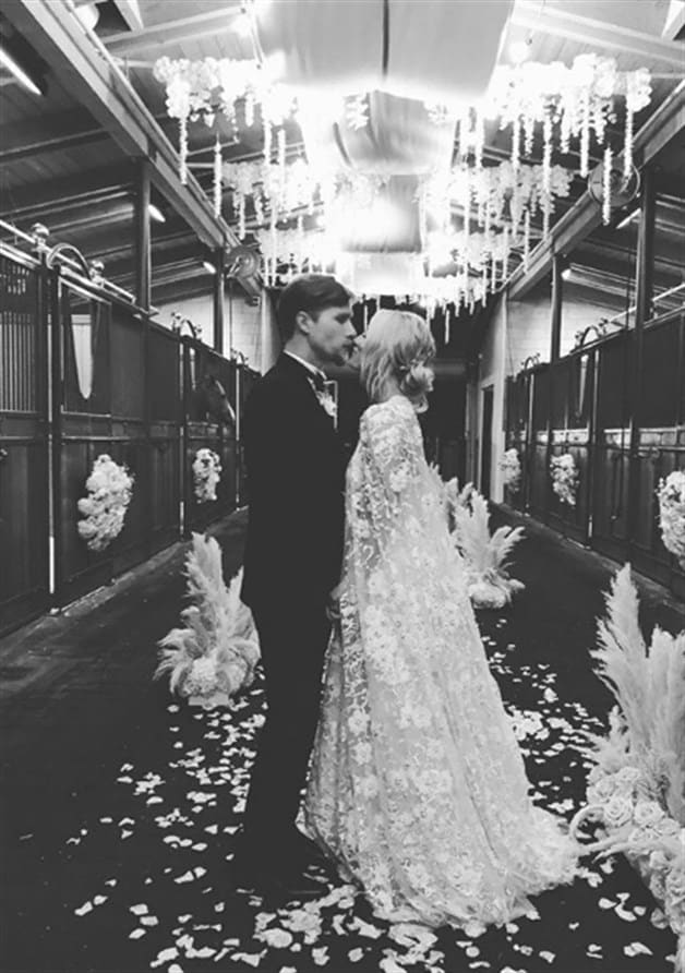 Se casan Kaley Cuoco y Karl Cook Se casan Kaley Cuoco y Karl Cook