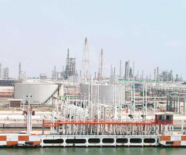 Sigue en ‘picada’ refinería Madero