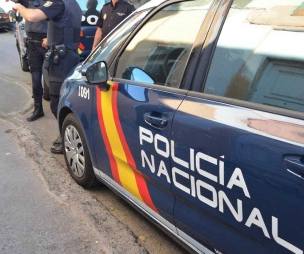 Hombre mata a su mujer y se suicida en España Hombre mata a su mujer y se suicida en España