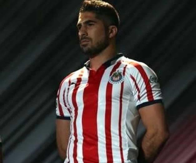 Presentan las Chivas su nuevo uniforme Presentan las Chivas su nuevo uniforme