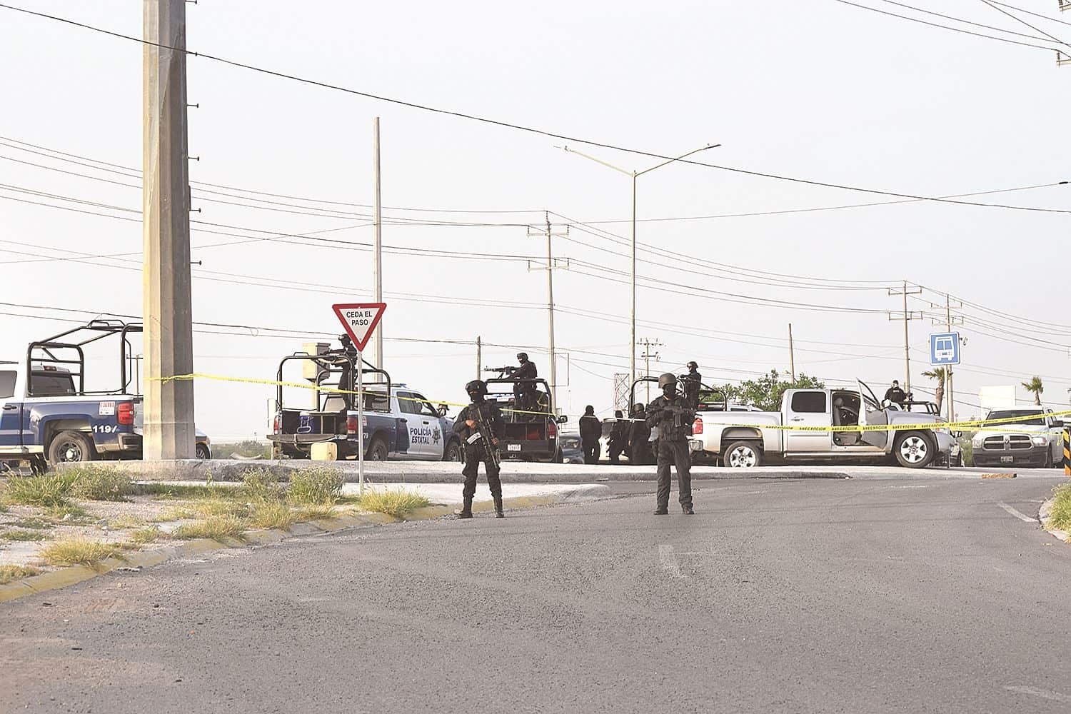 Escapan. Los tripulantes armados de ambas unidades lograron escapar antes de que llegaran las autoridades.