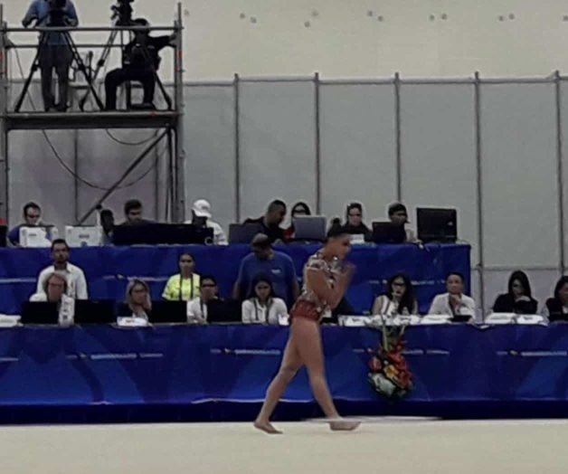 Se lleva México oro y plata en prueba de aro en gimnasia artística Se lleva México oro y plata en prueba de aro en gimnasia artística