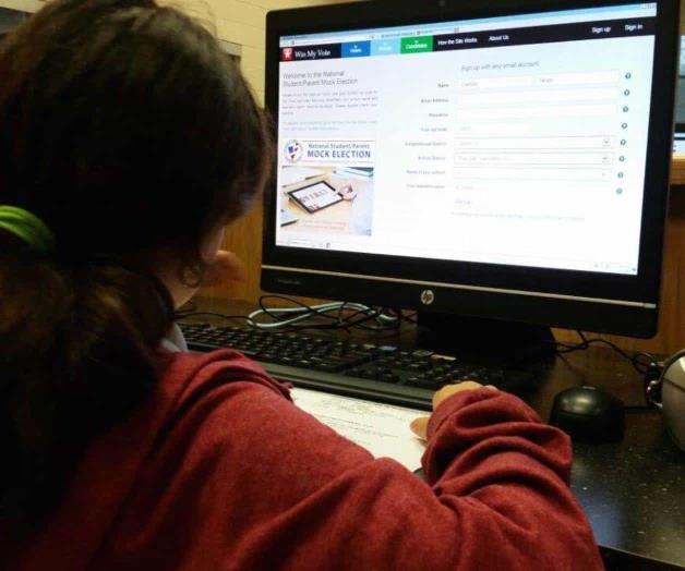 Fallan escuelas con registro de votantes. Cumple con ley sólo 34 por ciento