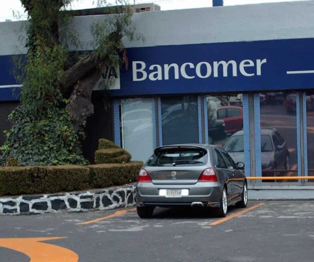 Destacan bancos... por altos cobros Destacan bancos... por altos cobros