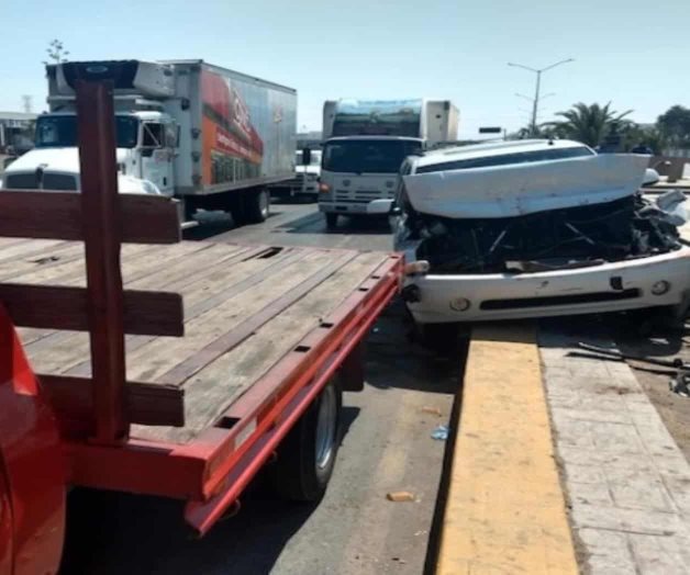 Causa accidente tras falla de frenos Causa accidente tras falla de frenos