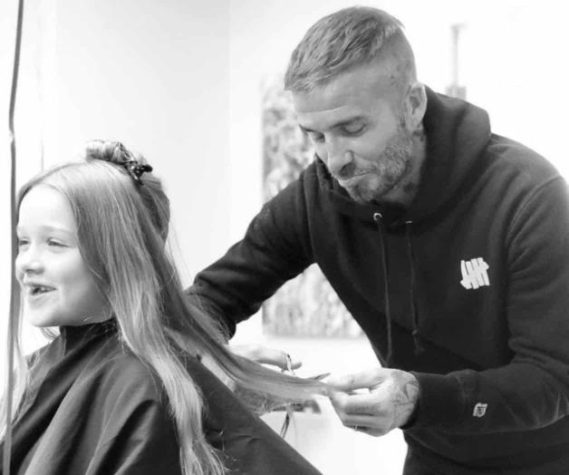 Comparte tierna imagen con su hija Comparte tierna imagen con su hija