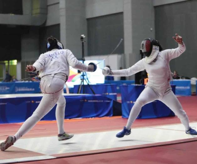 Equipos de esgrima se quedan con bronce Equipos de esgrima se quedan con bronce