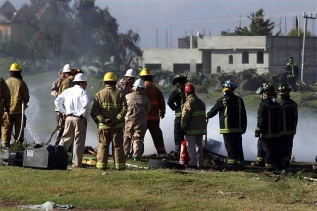 Descubren toma clandestina en ductos de Pemex de Ecatepec Descubren toma clandestina en ductos de Pemex de Ecatepec