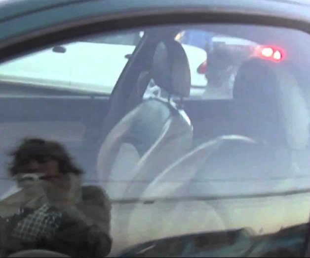 Niña muere encerrada en camioneta; jugaba a las escondidas con sus vecinos Niña muere encerrada en camioneta; jugaba a las escondidas con sus vecinos