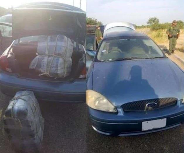 Abandonan más de 300 libras de yerba Abandonan más de 300 libras de yerba