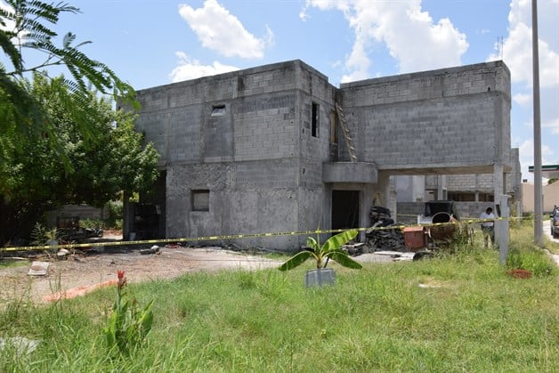 Hallan cadáver en obra negra Hallan cadáver en obra negra