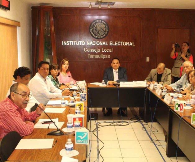 Incumplió la mayoría de candidatos normas de fiscalización Incumplió la mayoría de candidatos normas de fiscalización