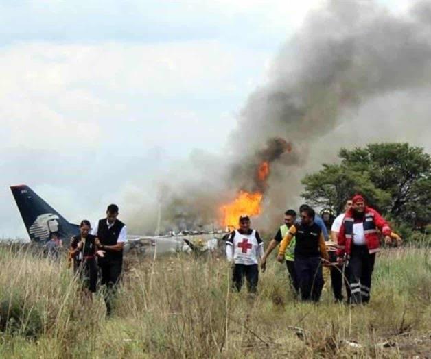 Pasajero de avión accidentado demanda a Aeroméxico por negligencia Pasajero de avión accidentado demanda a Aeroméxico por negligencia