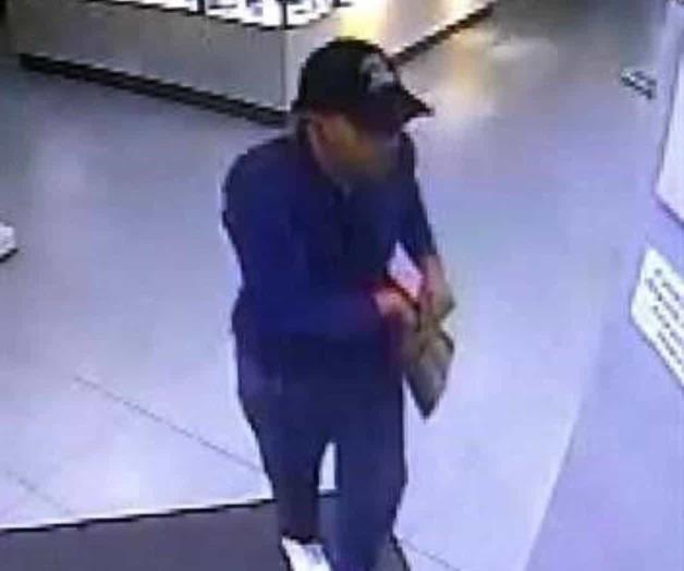 Roban 45 celulares de tienda departamental y escapan Roban 45 celulares de tienda departamental y escapan