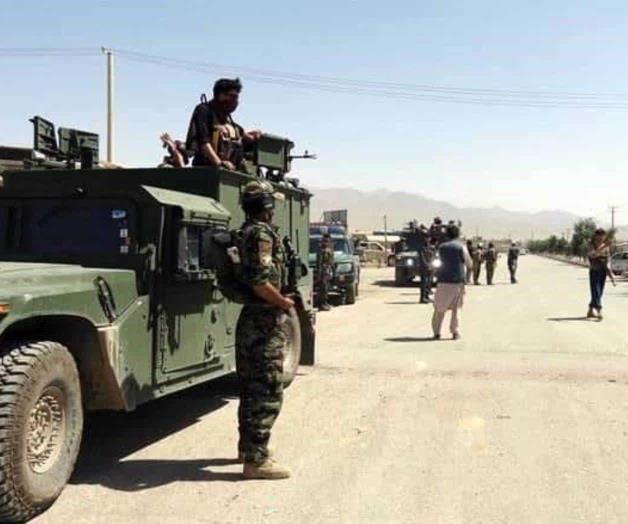 Atentado suicida en Afganistán deja 30 muertos Atentado suicida en Afganistán deja 30 muertos