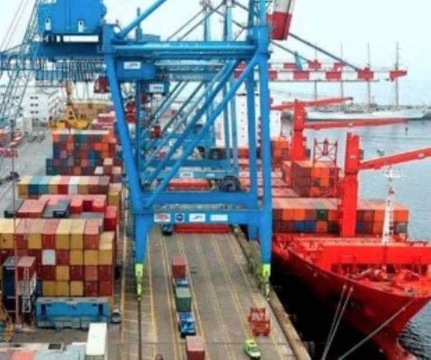 Turba el TLC a la IP Turba el TLC a la IP