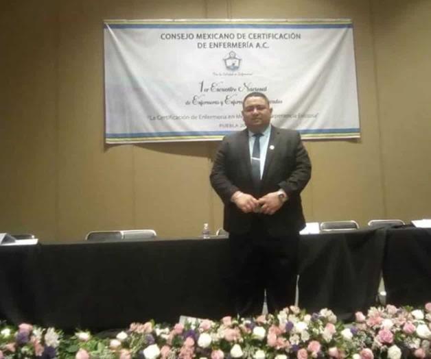 Reconocen a catedrático de la Tamaulipeca Reconocen a catedrático de la Tamaulipeca