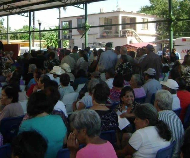 Continúan hoy entrega de apoyos de ‘65 y Más’. Toca a personas con apellidos de la N a la Z Continúan hoy entrega de apoyos de ‘65 y Más’. Toca a personas con apellidos de la N a la Z