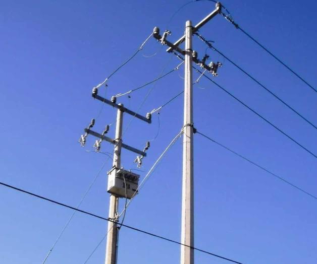 Causan las lluvias algunos apagones