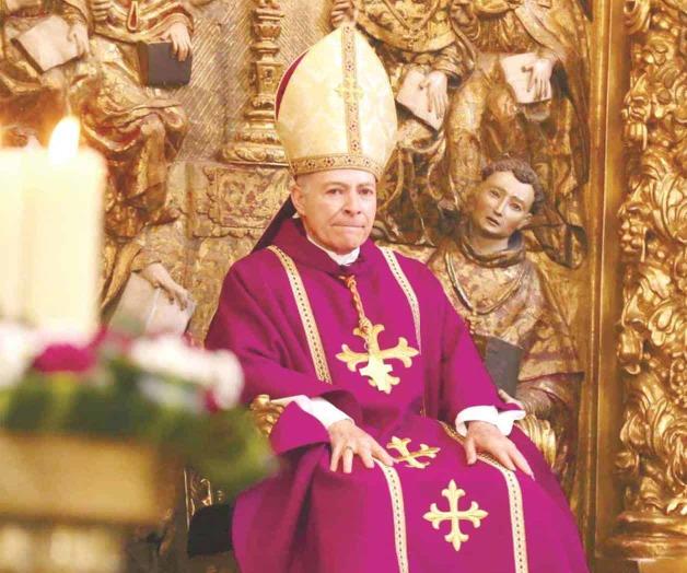 Rebelión sacerdotal contra el cardenal Rebelión sacerdotal contra el cardenal