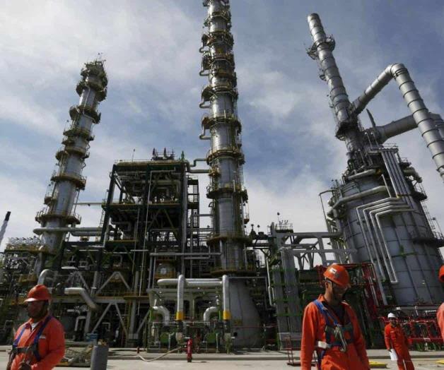 Crisis de refinación beneficia a EU Crisis de refinación beneficia a EU